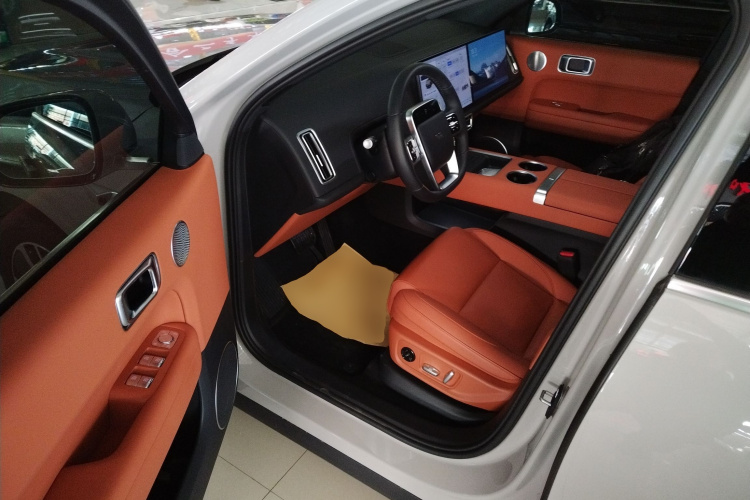 理想汽车 理想L6 2024款 Max中控内饰20