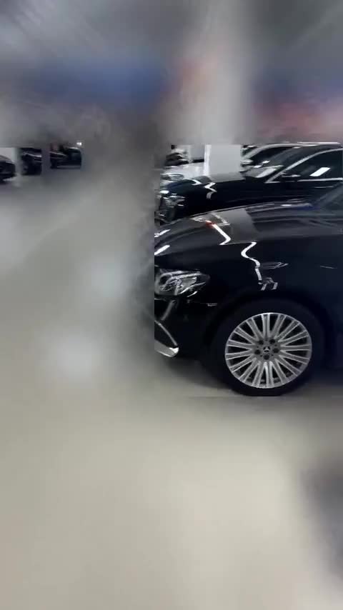 奔驰E级 2019款 改款 E 300 L 运动时尚型讲解2