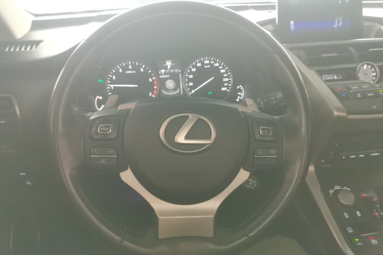 雷克萨斯NX 2015款 200t 全驱 锋尚版局部细节13