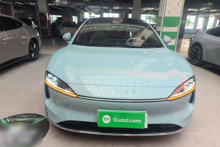 鸿蒙智行 智界S7 2025款 855km Max车身外观6001