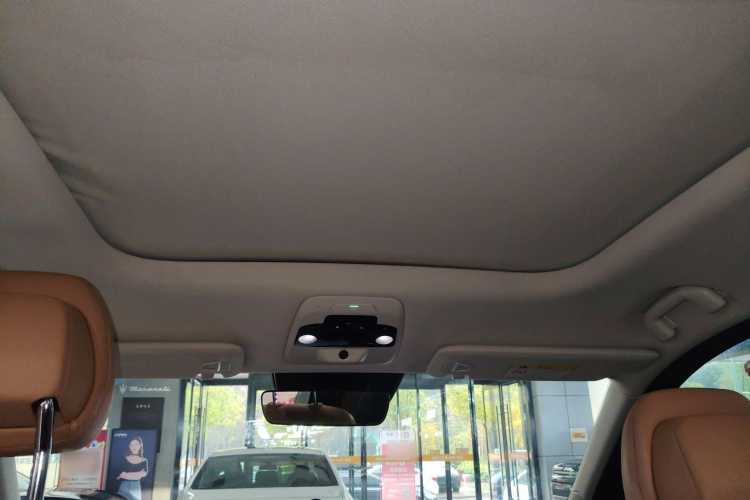 蔚来ES8 2018款 355KM 基准版 七座版局部细节22