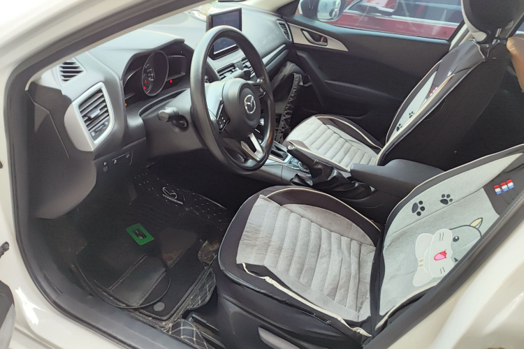 马自达3 昂克赛拉 2017款 三厢 1.5L 自动舒适型 国V中控内饰19