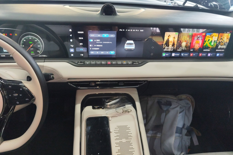 岚图汽车 岚图FREE 2025款 318 318km 后驱环游版局部细节16