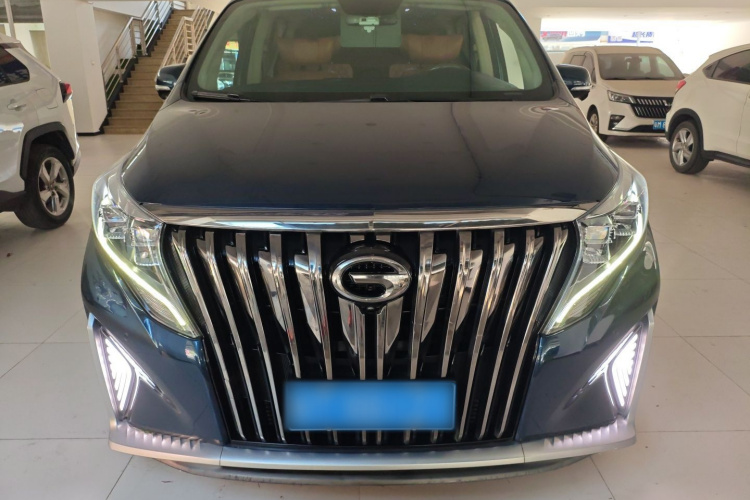 广汽传祺 传祺M8 2021款 大师系列 390T 至尊版车身外观6001