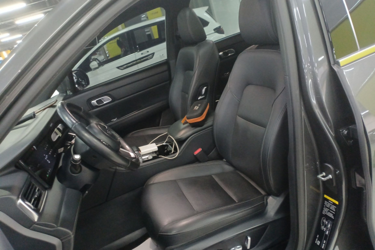 理想汽车 理想ONE 2021款 增程6座版局部细节19