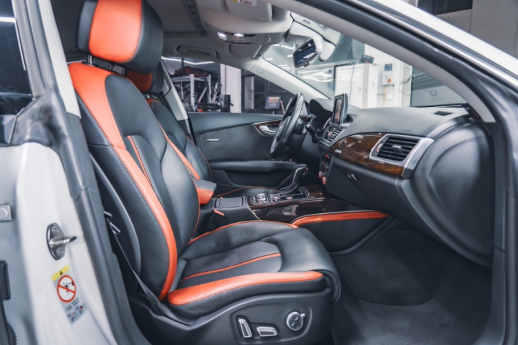 奥迪A7 2016款 50 TFSI quattro 舒适型中控内饰7007