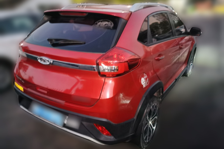 奇瑞 瑞虎3X 2018款 1.5L 自动精英版车身外观7