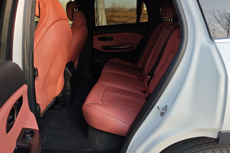 蔚来EC6 2020款 605KM 运动版中控内饰7002