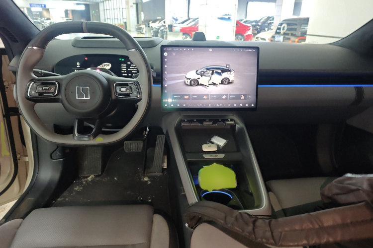 极氪007GT 2025款 后驱智驾版 75kWh中控内饰7002