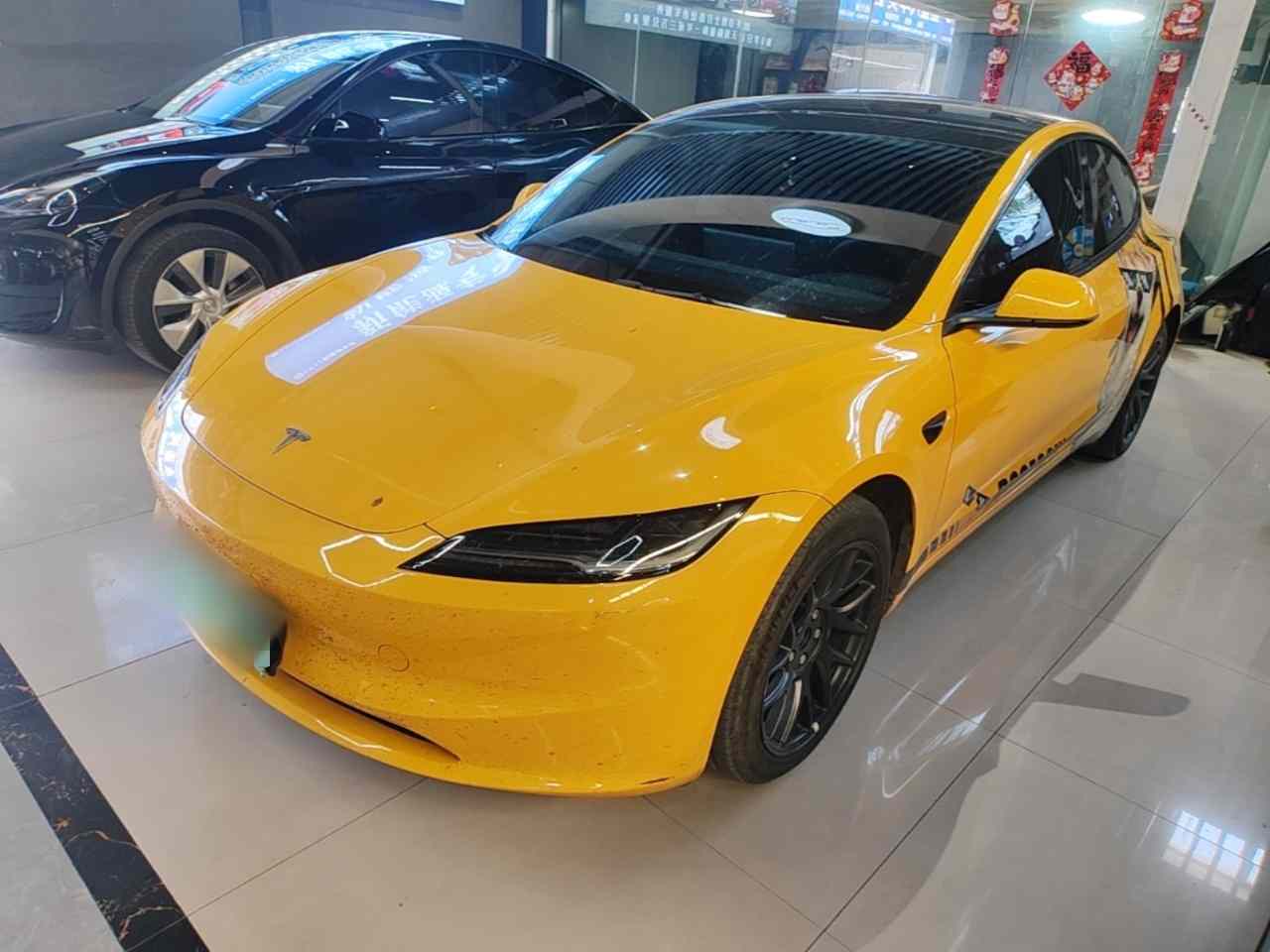 特斯拉 Model 3 2023款 后轮驱动版(2)