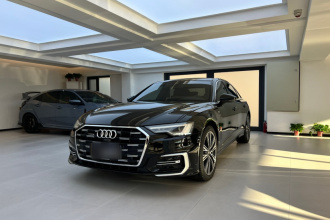 奥迪A6L 2024款 45 TFSI quattro 尊享动感型