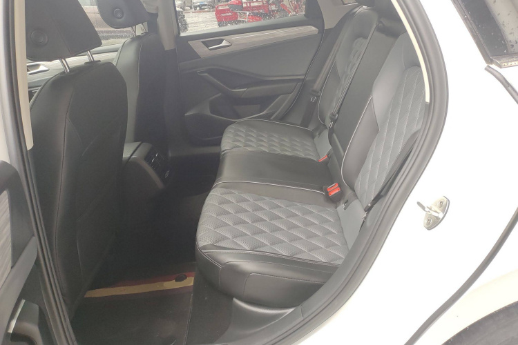 大众 速腾 2023款 300TSI DSG超越版中控内饰21