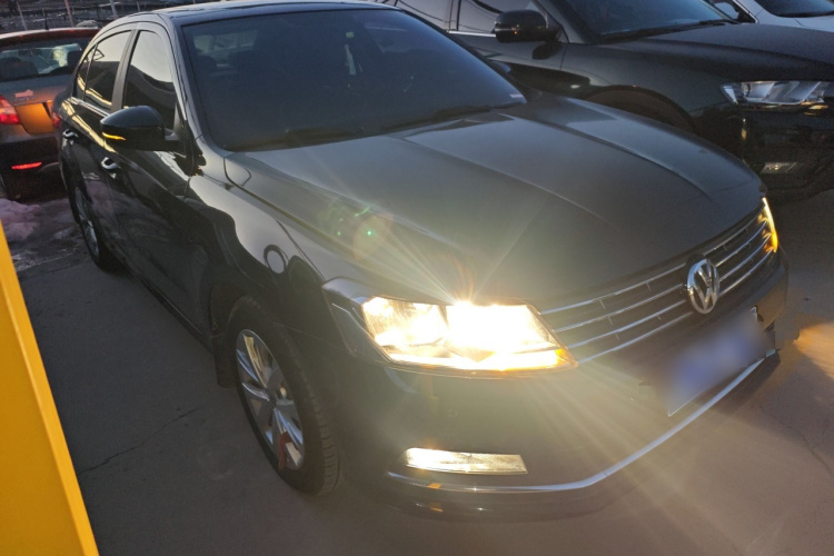 大众 朗逸 2017款 1.6L 自动舒适版车身外观3