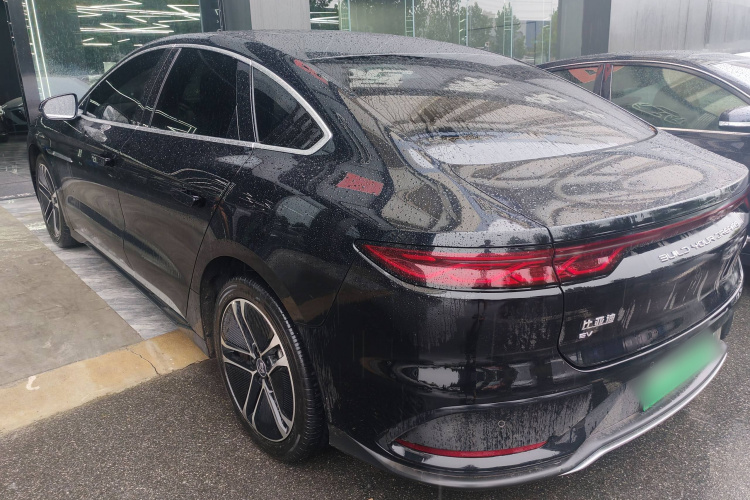 比亚迪 汉 2023款 EV 冠军版 605KM前驱尊贵型车身外观6002