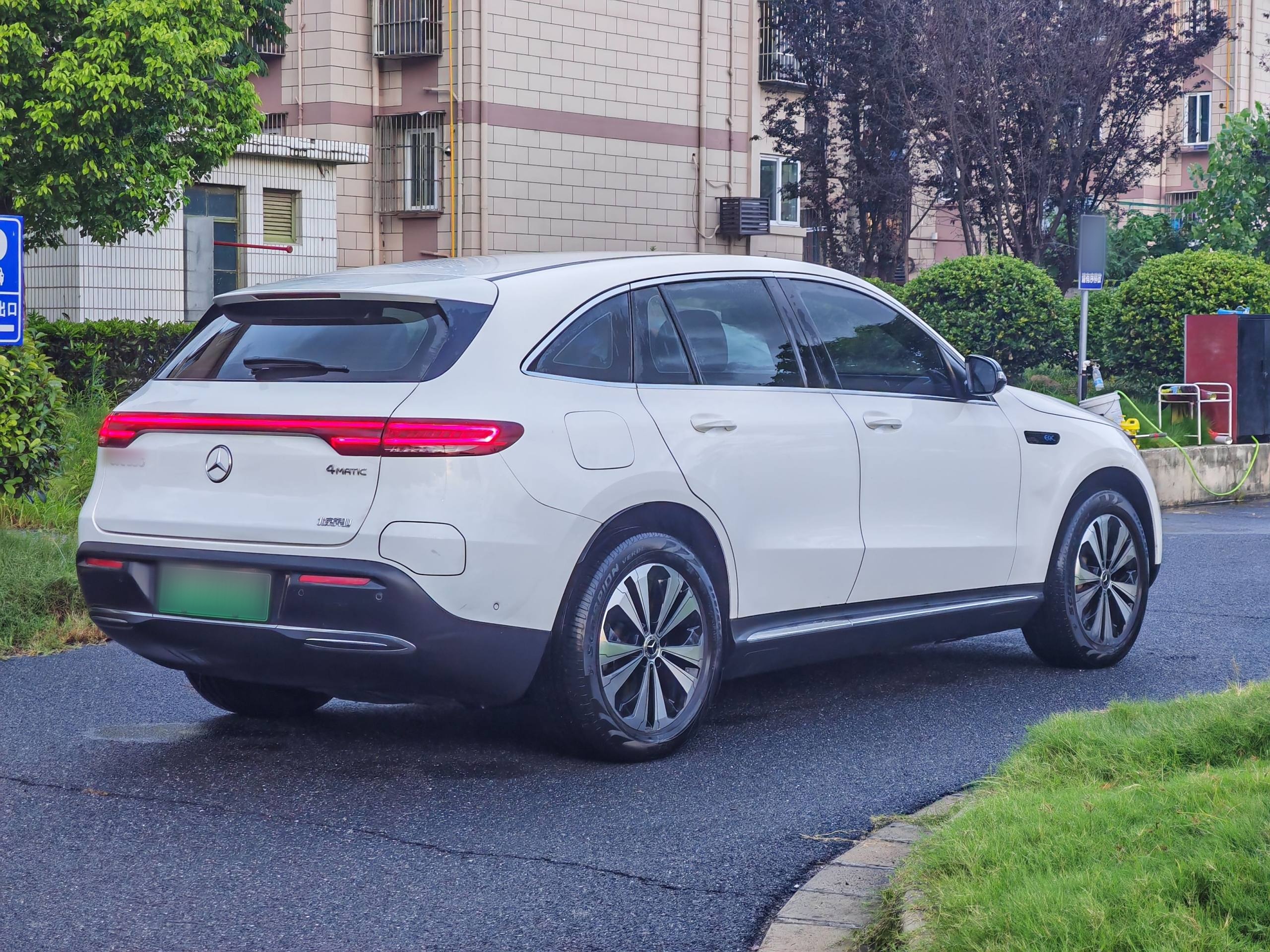 奔驰EQC 2022款 EQC 350 4MATIC