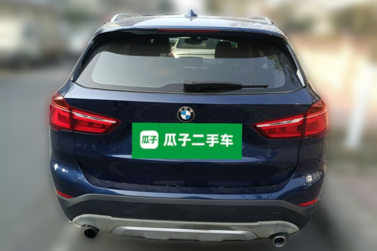 宝马X1 2016款 sDrive18Li 豪华型车身外观6