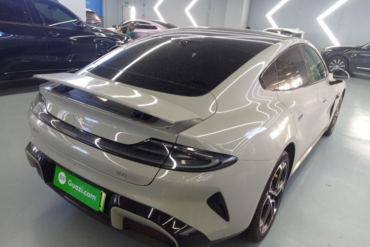 小米汽车 小米SU7 2024款 四驱超长续航高阶智驾Max版车身外观6005