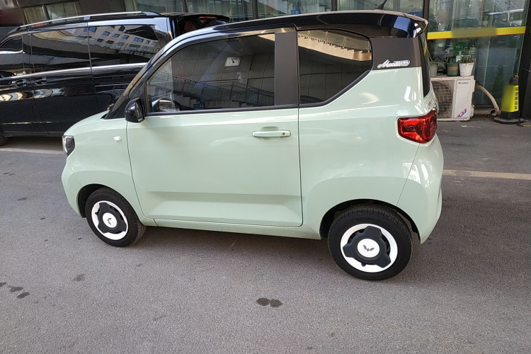 五菱汽车 宏光MINIEV 2022款 轻松款 三元锂车身外观4