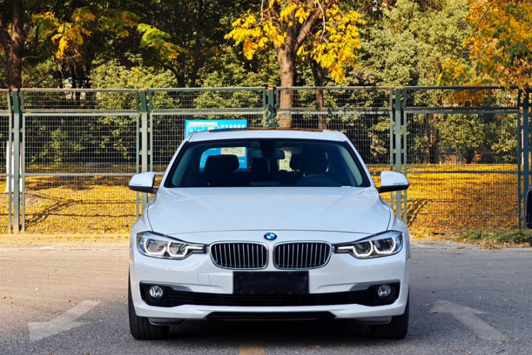 宝马3系 2018款 320Li 时尚型车身外观6007