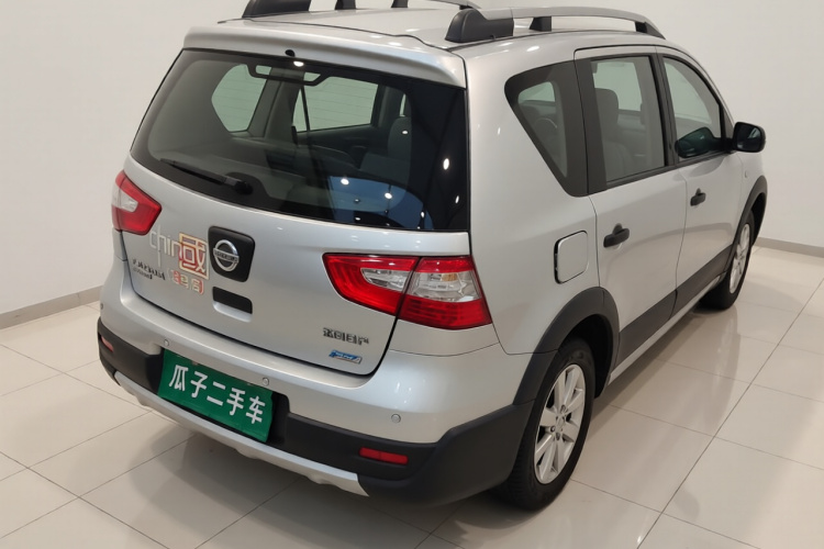 日产 骊威 2013款 1.6XL 手动豪华版车身外观7
