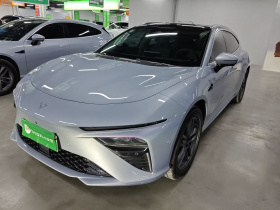 哪吒汽车 哪吒S猎装 2024款 增程300 标准版