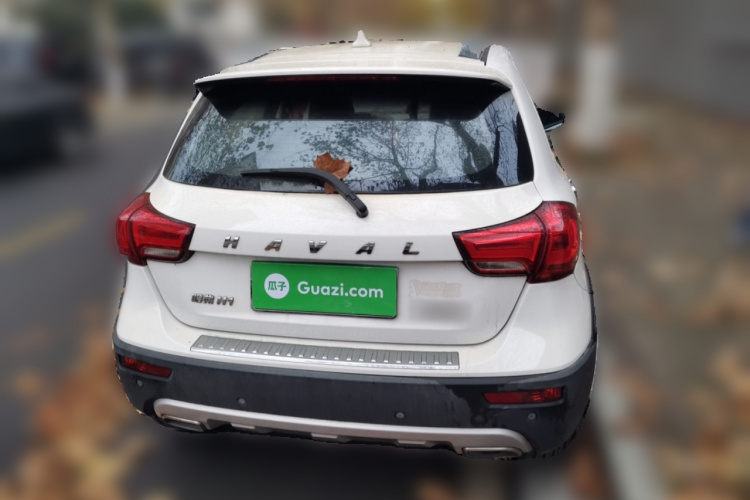 哈弗H1 2016款 蓝标 1.5L AMT都市型车身外观6