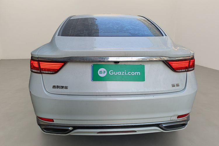 吉利汽车 博瑞 2021款 1.8T 领航版车身外观6