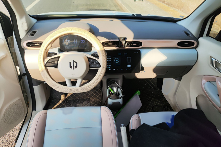 零跑汽车 零跑T03 2024款 200轻享版中控内饰7002