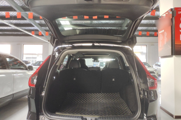 本田CR-V 2024款 240TURBO 两驱锋尚版 5座机舱底盘23