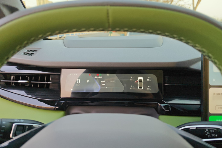 睿蓝汽车 睿蓝7 2023款 605km 猎光局部细节14