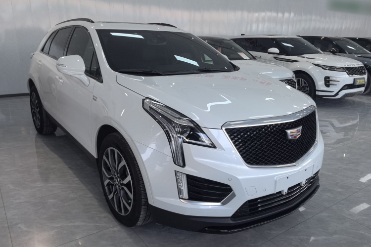 凯迪拉克XT5 2022款 2.0T 四驱豪华型（蜂鸟版）车身外观3