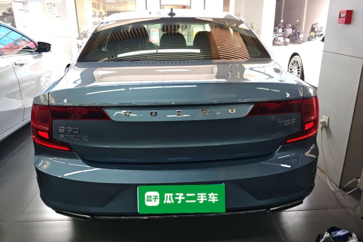 沃尔沃S90 2020款 T5 智逸豪华版车身外观6