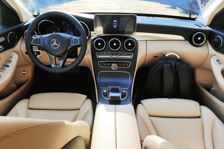 奔驰C级 2016款 C 200 L 运动型中控内饰12