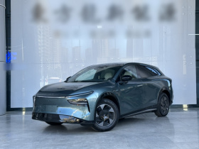 小鹏G7 2025款 702 超长续航 Ultra