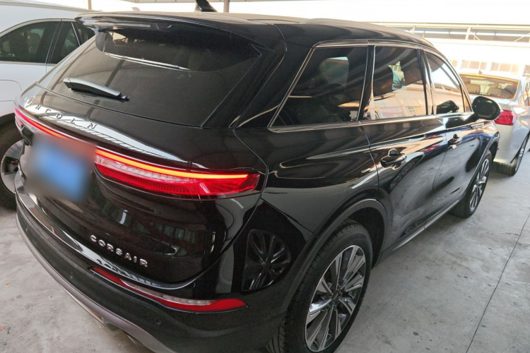 林肯 冒险家 2022款 2.0T 两驱尊雅版车身外观7