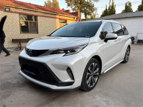 丰田 格瑞维亚 2023款 2.5L混动 尊贵PLUS版