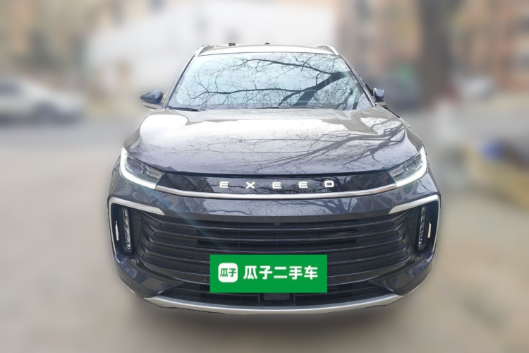 星途凌云 2023款 400T 两驱星尊版车身外观2