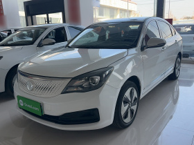 东风风神E70 2022款 500 超享版