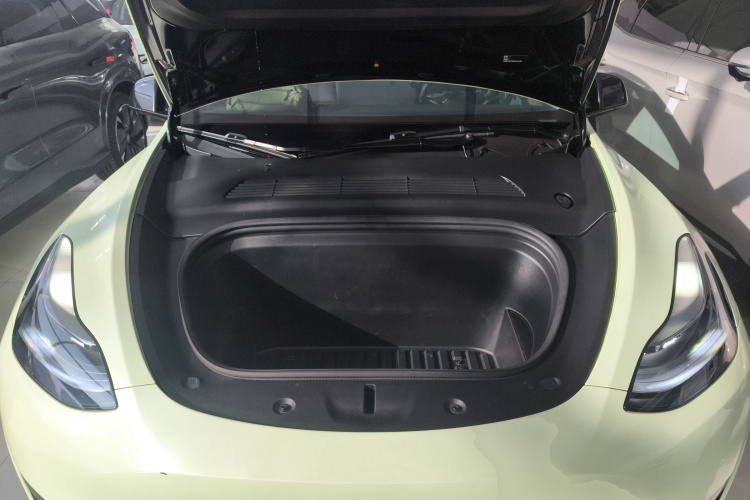 特斯拉 Model Y 2022款 改款 后轮驱动版局部细节24