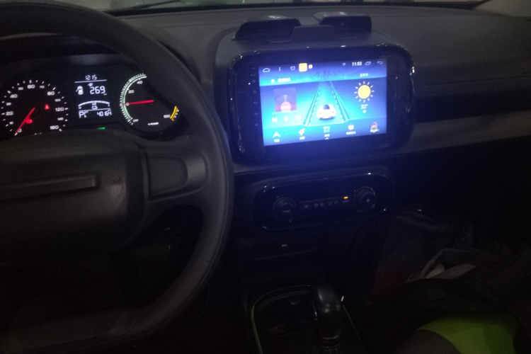 荣威 科莱威CLEVER 2021款 302km卓越版中控内饰12