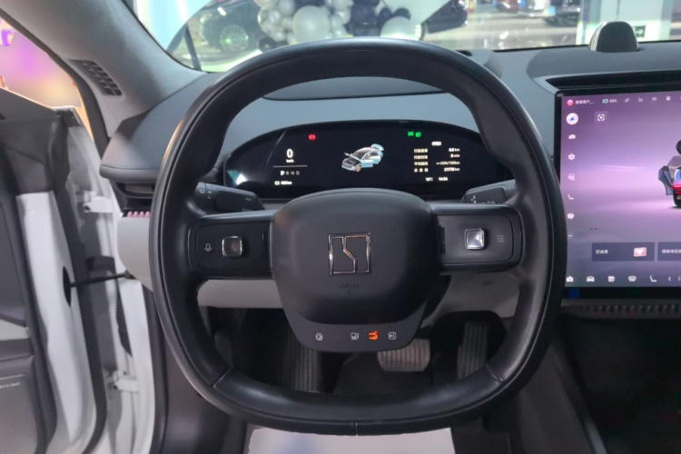 极氪007 2024款 后驱增强版 100kWh中控内饰13