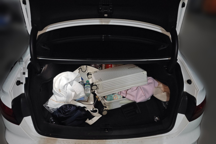 奥迪A4L 2022款 40 TFSI 时尚动感型局部细节23