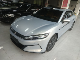 比亚迪 汉L 2025款 DM-i 200KM激光雷达尊享型