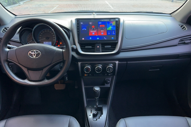 丰田 威驰FS 2019款 1.5L CVT锋驰版中控内饰7003