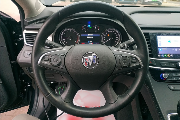 别克 君越 2022款 552T 豪华型局部细节13