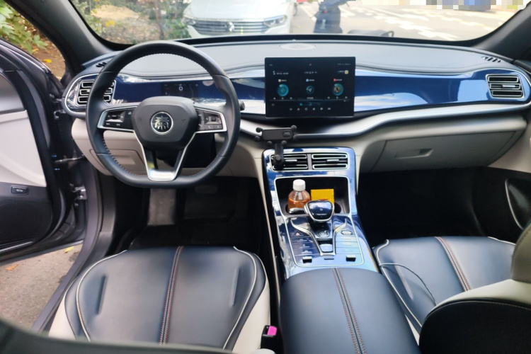 比亚迪 秦PLUS 2021款 DM-i 55KM 旗舰型中控内饰12