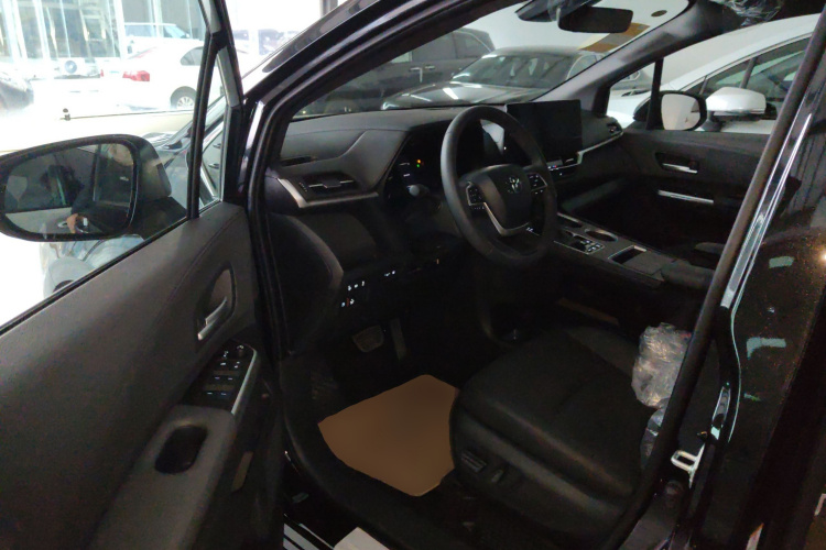 丰田 赛那SIENNA 2026款 2.5L 双擎四驱豪华版中控内饰20