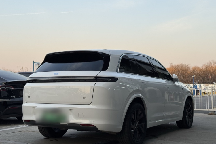 理想汽车 理想L7 2023款 Pro车身外观6005
