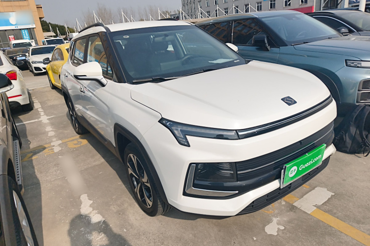 思皓E40X 2022款 商务版车身外观3