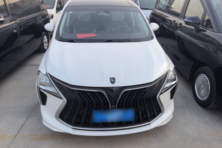 东风风行 风行游艇 2022款 1.5T DCT揽月版车身外观6001